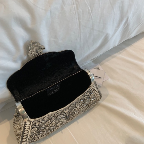 Purse - Picture 5 of 12